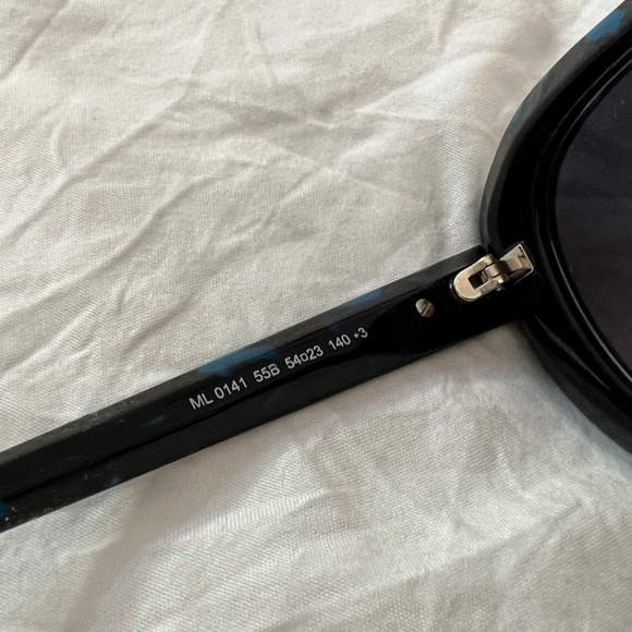 Moncler Oversized Sunglasses Mr Moncler ML 0141 Blue Lens Black Frame - Picture 7 of 12